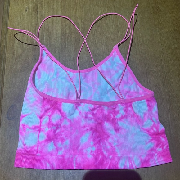 Bright pink ribbed spaghetti strap tank - Picture 2 of 3